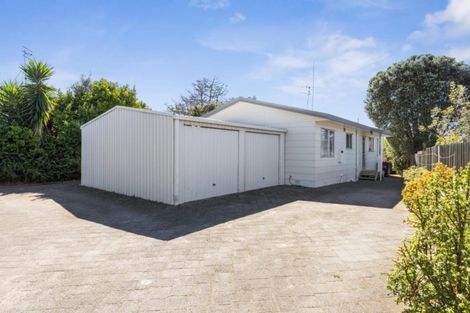 Photo of property in 1313 Papamoa Beach Road, Papamoa Beach, Papamoa, 3118