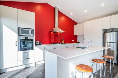 Photo of property in 16 Westerley Place, Long Bay, Auckland, 0630