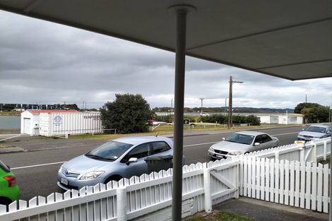 Photo of property in 13-14 Meeanee Quay, Westshore, Napier, 4110