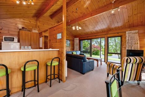 Photo of property in 4 Boojum Dell, Kinloch, Taupo, 3377