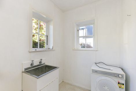 Photo of property in 131 Campbell Street, Karori, Wellington, 6012