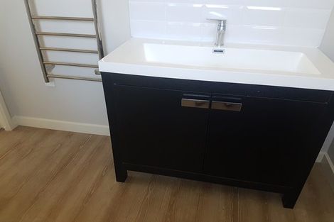 Photo of property in 712b Pioneer Highway, Takaro, Palmerston North, 4412