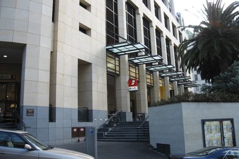 Photo of property in The Metropolis Apartments, 2408/1 Courthouse Lane, Auckland Central, Auckland, 1010