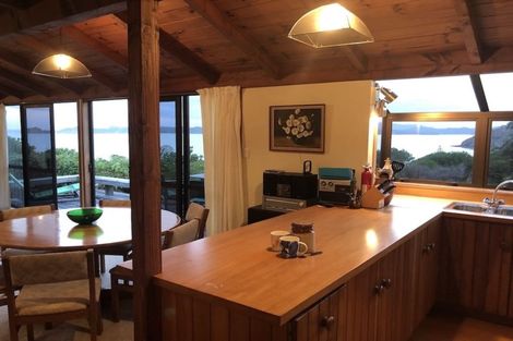 Photo of property in 38 Oneroa Road, Russell, 0202