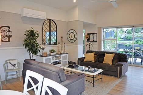 Photo of property in 55 Hauraki Road, Leigh, Warkworth, 0985