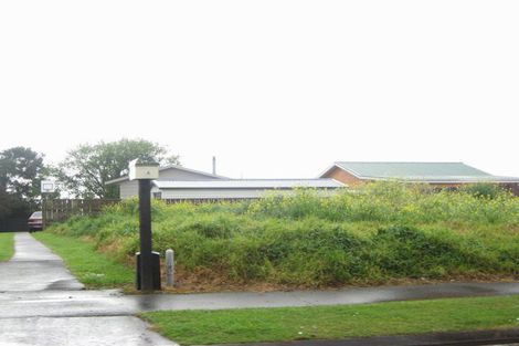 Photo of property in 6 Mace Street, Waitara, 4320