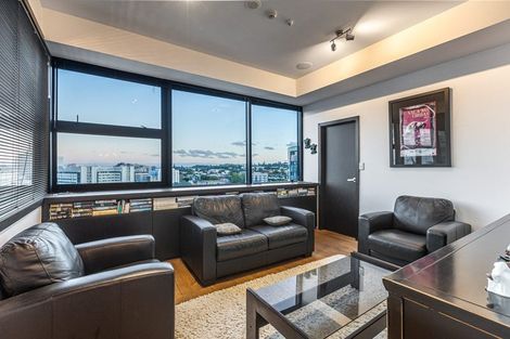 Photo of property in 11a/2 Saint Martins Lane, Grafton, Auckland, 1010