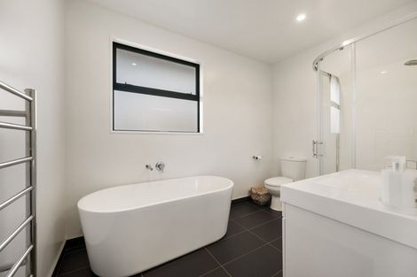 Photo of property in 71 Infinity Drive, Wanaka, 9305