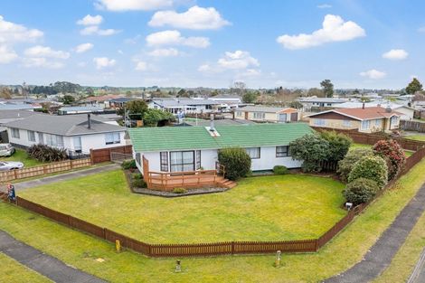 Photo of property in 1 Waitara Place, Tokoroa, 3420