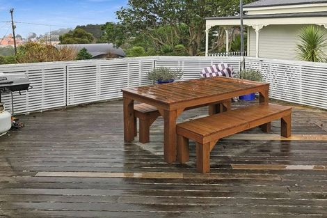 Photo of property in 67 Palmerston Road, Birkenhead, Auckland, 0626