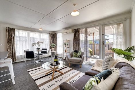 Photo of property in 10/72 Barton Street, Woolston, Christchurch, 8023