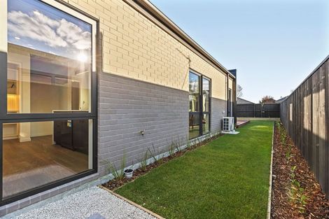 Photo of property in 26 Greystone Close, Halswell, 8025