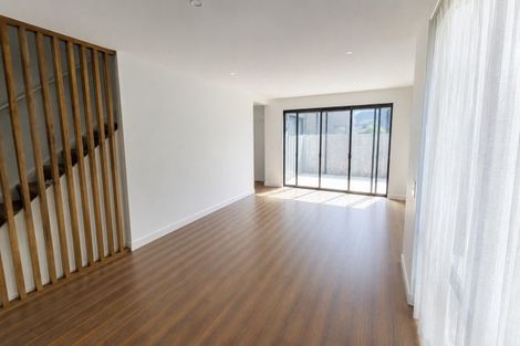 Photo of property in 15c Cessna Crescent, Mangere, Auckland, 2022