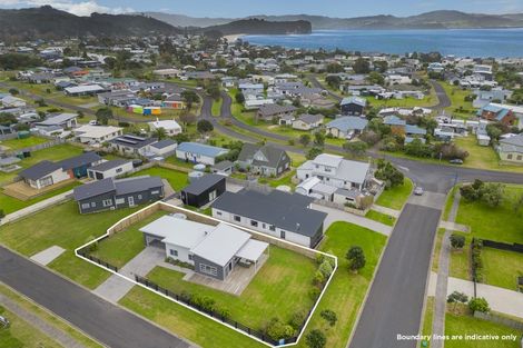 Photo of property in 49 Longreach Drive, Cooks Beach, Whitianga, 3591