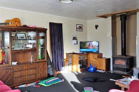 Photo of property in 59 Inverness Street, Dunollie, Runanga, 7803