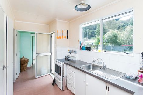 Photo of property in 100 Valley Road, Mangapapa, Gisborne, 4010