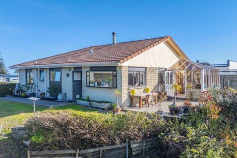 Photo of property in 14 Koromiko Street, Otaki Beach, Otaki, 5512