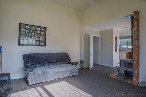 Photo of property in 5 Main Road, Pleasant Point, 7903