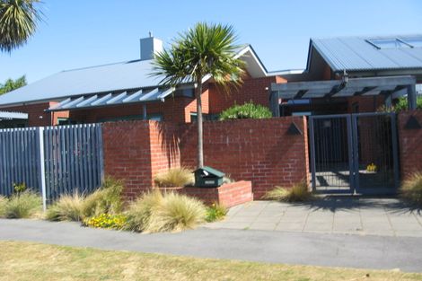 Photo of property in 2 Pepperwood Place, Shirley, Christchurch, 8061