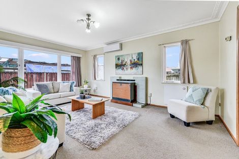 Photo of property in 54 Heath Street, St Andrews, Hamilton, 3200