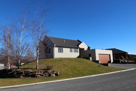 Photo of property in 8 Walnut Grove, Alexandra, 9320