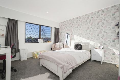 Photo of property in 66 Chedworth Avenue, Chedworth, Hamilton, 3210