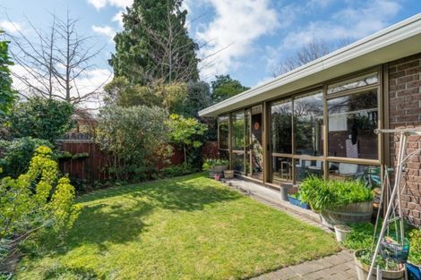 Photo of property in 1/7 Kathleen Place, Rainbow Point, Taupo, 3330