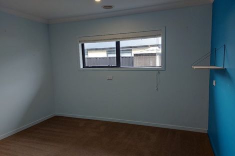 Photo of property in 10 Don Griffin Grove, Trentham, Upper Hutt, 5018