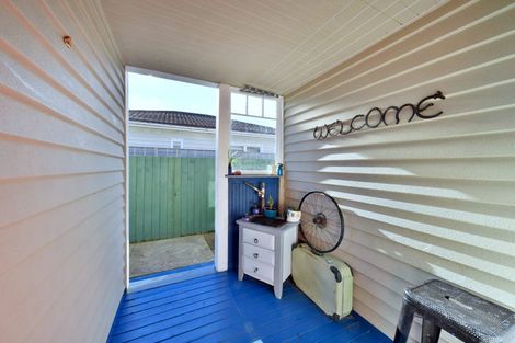 Photo of property in 64 Smith Street, Woolston, Christchurch, 8062