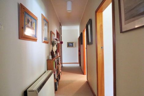 Photo of property in 4 Faraday Street, Carterton, 5713