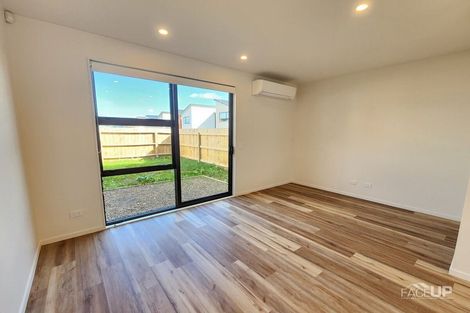 Photo of property in 8 Landing Path Drive, Hobsonville, Auckland, 0616