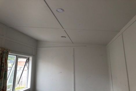 Photo of property in 1277a High Street, Taita, Lower Hutt, 5011