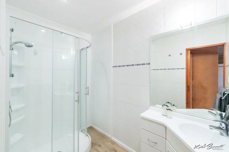 Photo of property in 7 Newcombe Street, Naenae, Lower Hutt, 5011