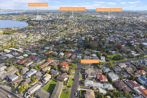 Photo of property in 1/5 Argyle Terrace, Milford, Auckland, 0620