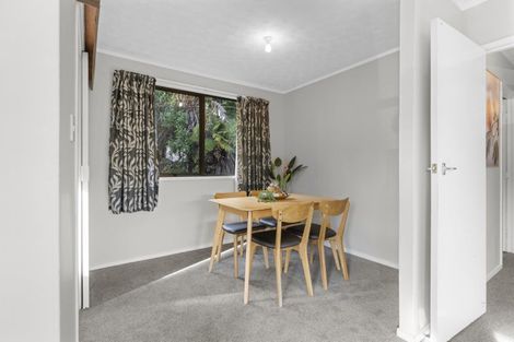 Photo of property in 17 Matipo Crescent, Pukete, Hamilton, 3200