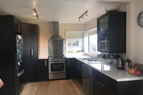 Photo of property in 49 Luton Avenue, Sunnyhills, Auckland, 2010