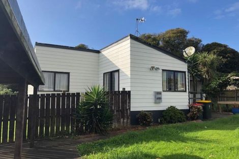 Photo of property in 1 Dunstan Place, Otara, Auckland, 2023