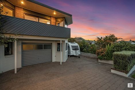Photo of property in 1 Ruamoana Place, Omokoroa, 3114