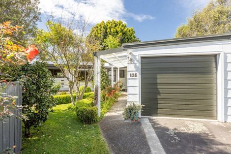 Photo of property in 12b Te Mata Peak Road, Havelock North, 4130