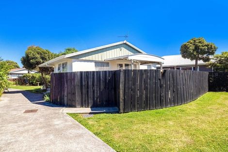 Photo of property in 10/72 Barton Street, Woolston, Christchurch, 8023