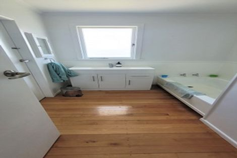 Photo of property in 17 Watling Street, Gate Pa, Tauranga, 3112