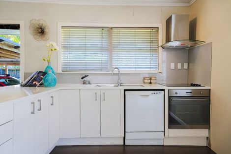 Photo of property in 242 Forrest Hill Road, Forrest Hill, Auckland, 0620