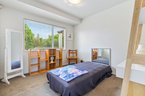 Photo of property in 90a Atkinson Road, Titirangi, Auckland, 0604