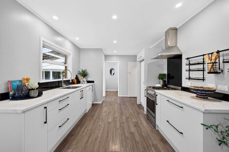 Photo of property in 87 College Road, Edgecumbe, 3120