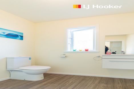 Photo of property in 16 Crest Street, Tainui, Dunedin, 9013