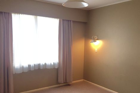 Photo of property in 15 Stewart Place, Melville, Hamilton, 3206