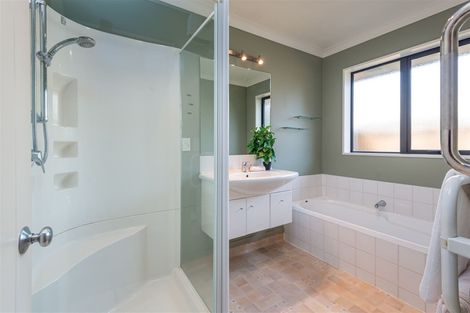 Photo of property in 11 Kaniere Avenue, Hei Hei, Christchurch, 8042