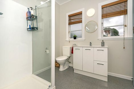 Photo of property in 105 Awapuni Road, Awapuni, Gisborne, 4010