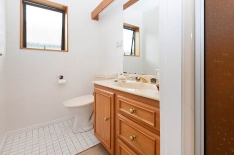 Photo of property in 1/230 Bucklands Beach Road, Bucklands Beach, Auckland, 2012