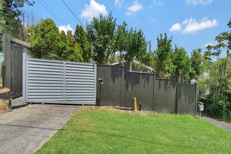 Photo of property in 1/44 Stanley Road, Glenfield, Auckland, 0629